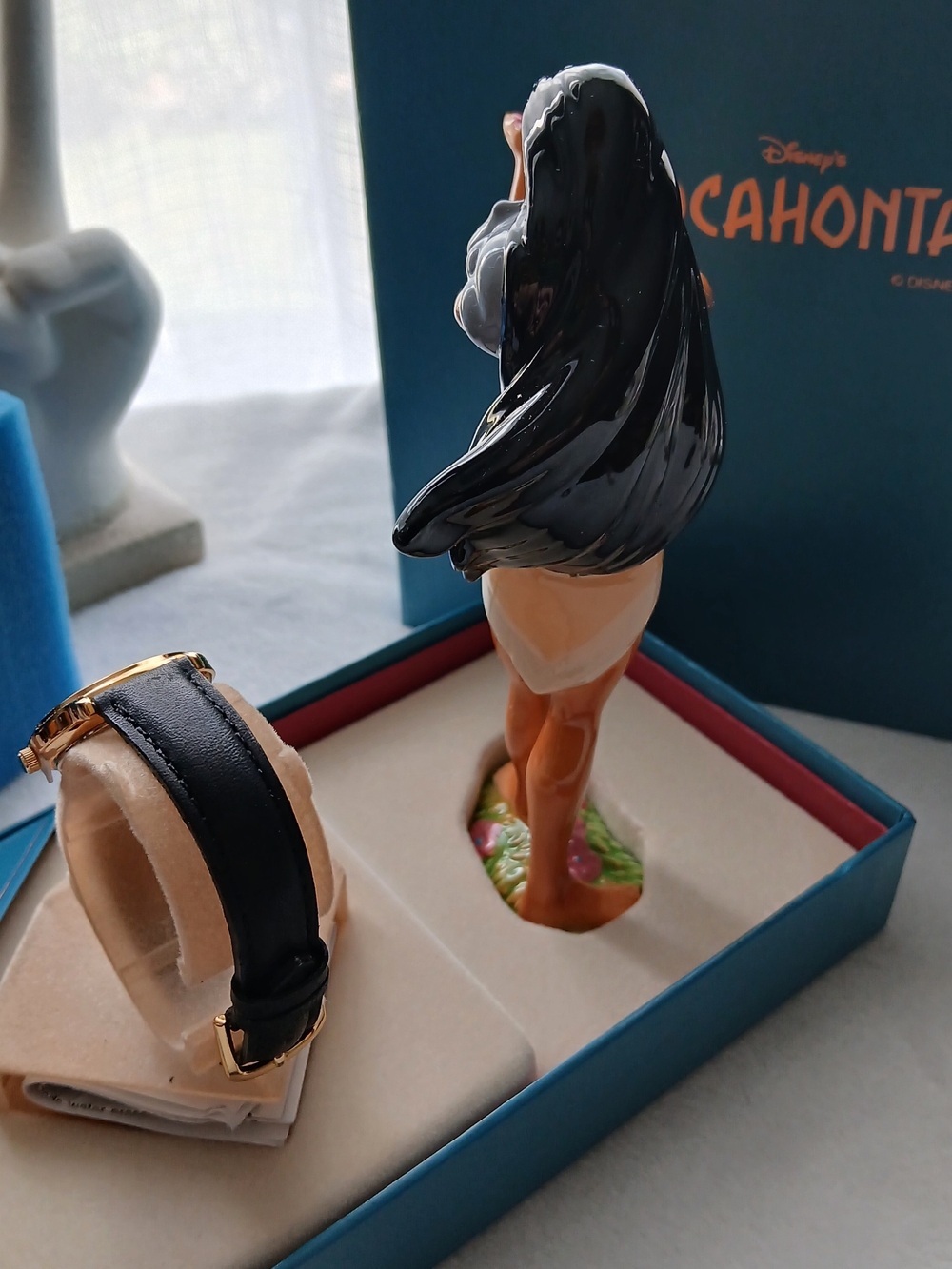 VINTAGE 1995 Disney Pocahontas Timex Watch + Ceramic Figurine BRAND NEW! - Picture 5 of 6